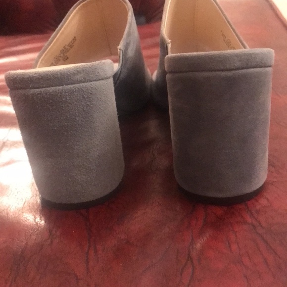 ADRIENNE VITTADINI GRAY SUEDE SLIP ON HEELS SIZE7 ALBI NEW w/OUT BOX - Picture 4 of 10